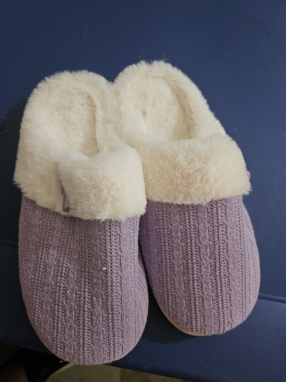 Cozy Knit Faux-Fur Lined Women’s Slippers - Mauve